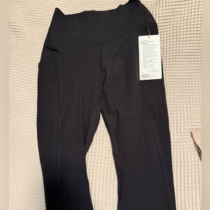 Align HR 25” with pockets